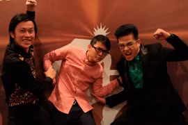 Cha con Hoài Linh: Người giám khảo, kẻ thí sinh trong Gương mặt thân quen 2014