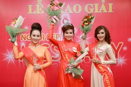 Lê Thị Nhàn đăng quang Miss Fairy 2013