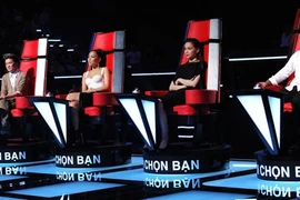 Mr Đàm dùng chiêu "ngon ngọt", Trần Lập bị cô lập