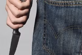 Tức nước vỡ bờ, "hot boy" đâm bạn học trọng thương