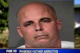 Cha đẻ dùng rìu chém chết con trai vì... sợ bị con ăn thịt