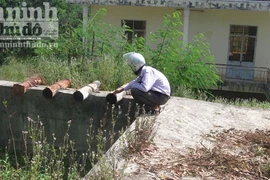 Trạm bơm điện - Đầu tư 3,2 tỉ để rồi “đắp chiếu”