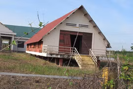 Nhà văn hóa cộng đồng ở Tây Nguyên: Xây xong “đóng cửa, bỏ hoang”! (2)