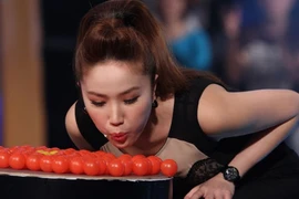 Bảo Thy khoe tài khéo léo giành 10 triệu đồng