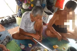 Lão 70 “nhặt” được vợ bị bảo: "Sắp xuống lỗ còn... ham"