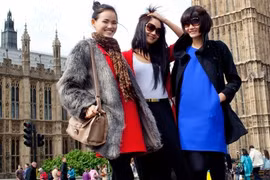 Người mẫu Top Model khoe dáng tại London