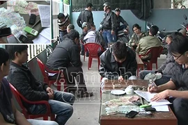 Triệt phá ổ đánh bạc trá hình lớn ở trung tâm thành phố