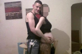 Đi lừa, gõ cửa đúng nhà nữ cảnh sát