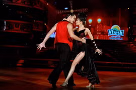 Quách Ngọc Ngoan rời cuộc thi vì "nhảy như bơm xe"