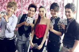 Hà Hồ và V.Music nói "I love you" nhân ngày Valentine