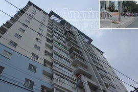 Nghịch dại trên lan can, một thanh niên ngã từ tầng 15 xuống đất