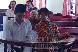 Cháu bất hiếu, trộm đồ thờ cúng của bà mang đi bán... phế liệu