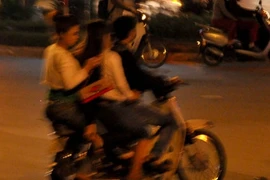 Đẳng cấp của gái gọi "chân miên man, mặt khả ái"