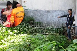 Xác định nguyên nhân bé trai 3 tuổi chết dưới ao bèo