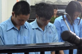 Vờ sẩy thai để tống tiền 200 triệu đồng