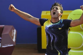 Almagro gây shock đánh bại Nadal tại Barcelona 