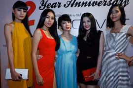 Dàn "chân dài" hội tụ mừng sinh nhật Xuân Lan