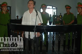 Xét xử một giáo viên tuyên truyền chống phá nhà nước