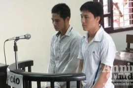 2 đối tượng buôn heroin, "chia nhau" 15 năm tù