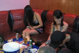 Cần đưa gái mại dâm vào trung tâm chữa bệnh, giáo dục!