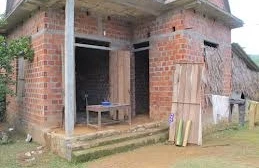 Nữ chủ quán bán rượu chết bất thường trong nhà