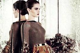 “Cô phù thủy nhỏ” Emma Watson trải lòng trên Vogue