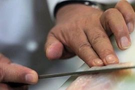 Cảnh sát điều tra vụ nấu "của quý" đem bán