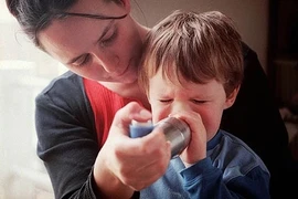 Mẹ dùng thiết bị điện, con dễ bị hen