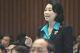 Quốc hội họp riêng về việc của bà Hoàng Yến