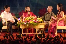 Giao Lưu: Báo chí với Cuộc sống