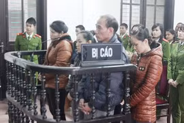 Tuyên 5 án tử hình cho đường dây buôn 255 bánh heroin