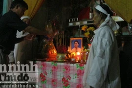 Giăng “bẫy” điện trừng trị tình địch, hàng xóm chết oan