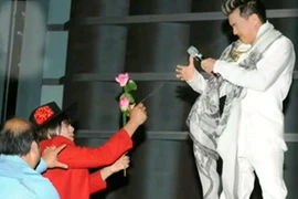 Kẻ tấn công Đàm Vĩnh Hưng lĩnh án 6 tháng tù