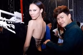 Quán quân Project Runway 2013 lần đầu "đem chuông đi đánh xứ người"