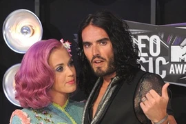 Katty Perry phủ nhận tin đồn li hôn