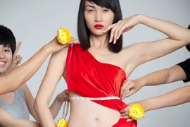 Thùy Trang Next top tái xuất với hình ảnh "nóng bỏng mắt"