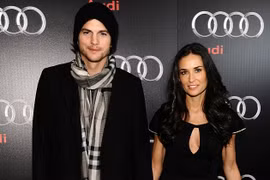 Demi Moore gượng cười dù chồng trẻ có bồ
