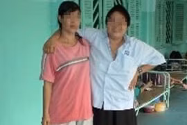 Éo le chuyện tình đồng tính ở trại tâm thần