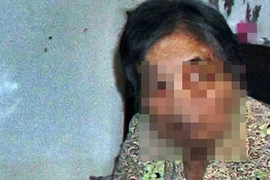 Cụ bà 81 tuổi ngày ngày đi rình bắt chồng ngoại tình