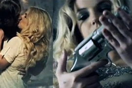 Clip ca nhạc mới của Britney Spears như một bộ phim sex