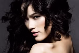 Siêu mẫu Tuyết Lan tung ảnh gợi cảm