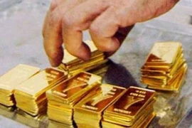 Giả thợ điện vào nhà cạy két sắt, cuỗm vàng