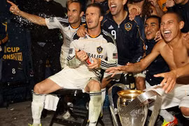 David Beckham mập mờ về tương lai 