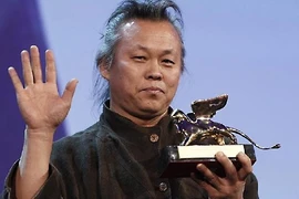 Đạo diễn Hàn Quốc chiến thắng tại LHP Venice 2012