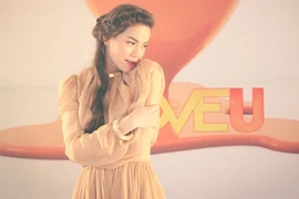 Hà Hồ làm sứ giả tình yêu trong MV Valentine mới