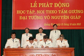 Học tập, noi theo tấm gương Đại tướng Võ Nguyên Giáp
