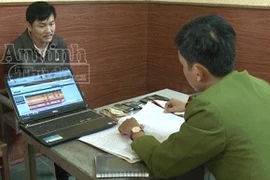  Triệt phá nhiều ổ đánh bạc và cá độ bóng đá qua mạng