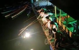 Đang đánh cá, một ngư dân bị đột tử