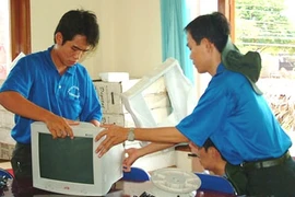 Máy tính cho chiến sĩ