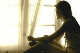 Dở khóc dở cười chuyện thiếu nữ đổ xô đi "vá trinh"